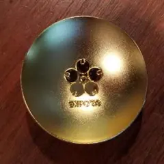 EXPO'70 金色と銀色の杯セット 大阪万博 記念 金杯 銀杯 2個セット EXPO'70 木箱入 盃 送料無料