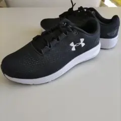 Under Armour ランニングシューズ ブラック/ホワイト