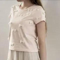 リボンTシャツ