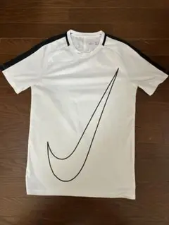 Item thumbnail for item 495bdfac-efd4-4ed0-9c37-4383cbfe8503