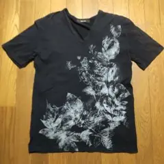 コムサメン 黒葉プリント Vネック Tシャツ sizeM