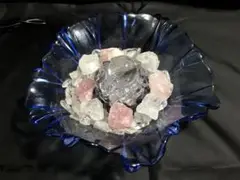 【開運！神秘の輝き✨】回転するアイリス水晶がお部屋の浄化、夢を叶えます‼️