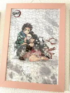 美品*鬼滅の刃*完成パズル*壁掛けフレーム付き