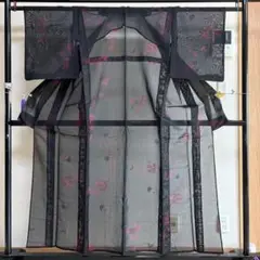 ■E4577■美品■正絹■黒　裏は中紅色　花柄　紗　単衣　着物■丈155　裄63