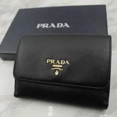 ✨高級感溢れる逸品✨PRADA プラダ サフィアーノ 二つ折り財布 バイカラー