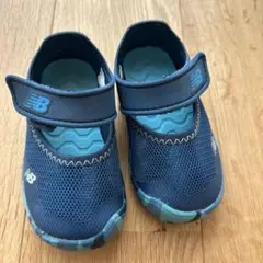 New Balance ベビーシューズ ネイビー/ターコイズ