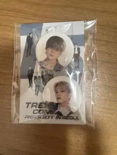 treasure 缶バッジ