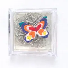 手刺繍ブローチ【handmade butterfly broach 】