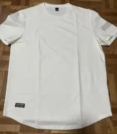 Tシャツ　Lサイズ　新品　シンプルデザイン
