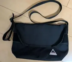 BELLWOODMADE ブラックショルダーバッグ