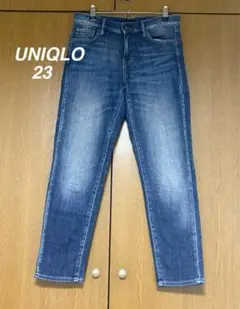 ユニクロ⭐️ スリムボーイフレンドフィットアンクルジーンズ23