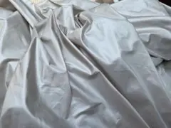 ハンドメイド　￼裏地2m50cm薄ベージュ　日本製　Ｋ