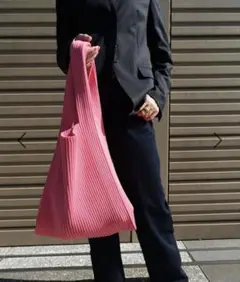 【新品未使用】 BRILL ニットバッグ M コーラルピンク