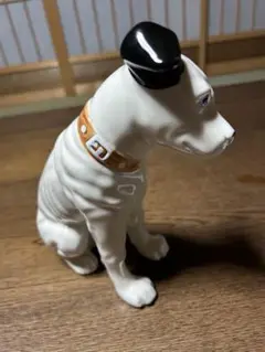 ビクター50周年記念ニッパー犬置物　ゴールド　ガラスケース入り Amazon.co.jp: 寄贈品 日本ビクター株式会社 記念 ビクター犬