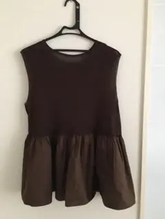美品‼️ノースリーブ　カットソー　ブラウン