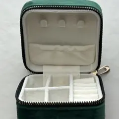 グリーン アクセサリーケース ジッパー式