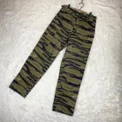 『GENUINE GEAR』（S）迷彩カーゴパンツ