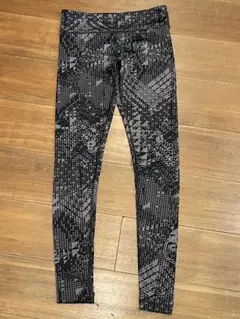 Item thumbnail for item 85b88602-9159-4839-aa45-de9d9ff08342