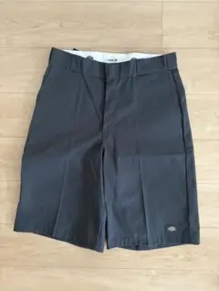 値下げ 新品 Dickies ディッキーズ ルーズフィット ショートパンツ