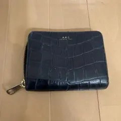 A.P.C. ネイビー 二つ折り財布
