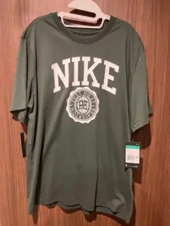 NIKE ナイキ　Tシャツ