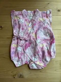赤ちゃん　ベビー甚平 70サイズ ピンク 花柄　ハローキティ