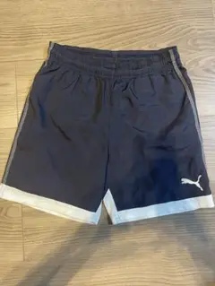 PUMA プーマ　ハーフパンツ　半ズボン