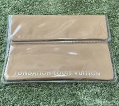 【LOUIS VUITTON】フォンダシオンルイヴィトン クラッチバッグ
