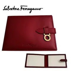 【極美品】Salvatore Ferragamo　フェラガモ　フォトケース