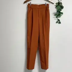 テラコッタ テーパードパンツ クロップドパンツ アンクル