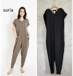 新品タグ付き /クマールオール suria /黒