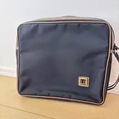 【美品】Dunhill ダンヒル　バッグ　レディース　メンズ　ポーチ　ブラック