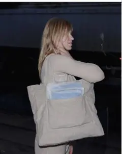 baseranhe ベースレンジ Pose Bag Beige リュック 新品未使用 BASERANGE ベージュPoseバッグ - メルカリ