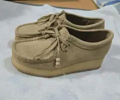 Item thumbnail for item 1b6ac796-847f-4bfb-a71c-92c49dd2ce12