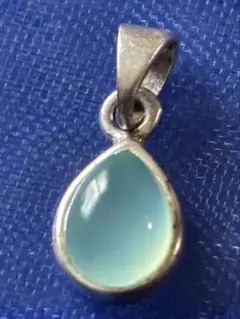 ◉鎌倉◉シルバーアクセサリー店で購入 ◉アクアマリン涙型チャーム◉925シルバー