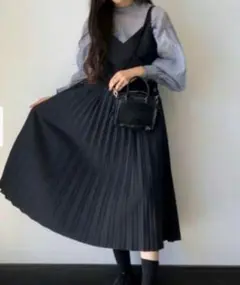 美品☆GUジーユー☆プリーツキャミワンピース☆黒☆Lサイズ