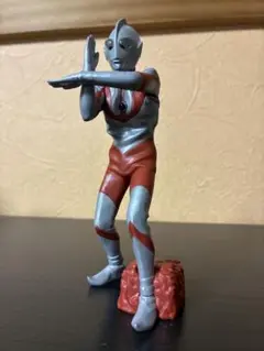 アルティメットルミナス　ウルトラマンBタイプ