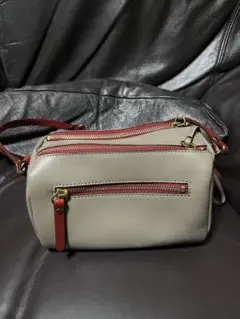 日本製 本革レザー ショルダーバッグ ベージュ×レッド 美品
