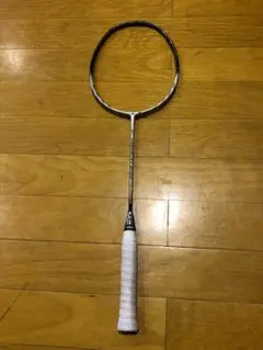 アーマーテック900 テクニック　4UG5 YONEX アーマーテック 900 テクニック☆ガット無料＋加工費無料