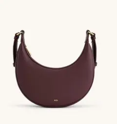 最安値✨ Carly ディープクラレットのミディアムショルダーバッグ ✨