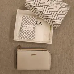 新品未使用♡FURLA ベージュ コインケース