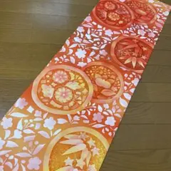 ❇️タイムセールお値下げ❇️和風テーブルランナー　丸華染め