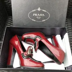 PRADA /プラダ エナメル ヒール スクエアトゥ