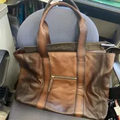 ORCIANI ブラウンレザーバッグ