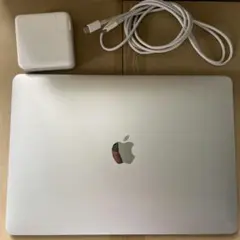 Apple MacBook Pro 2017年 13.3インチ 512GB