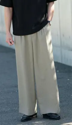 ベージュ ワイドパンツ Mサイズ　試着のみ