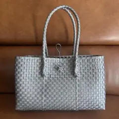 mekearisa boston メケアリサ　ボストン 🆕👜✨ BOSTON！ GummybagのMサイズと近しい容量ながら、横長