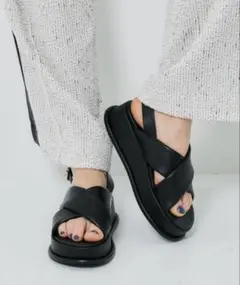 シティ　CITYシンセティックレザークロスサンダル 1