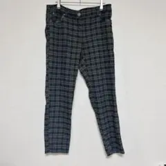 Item thumbnail for item c8f39661-be12-4fa6-878a-ac137608b32e