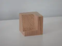 木製立方体オブジェ 置物